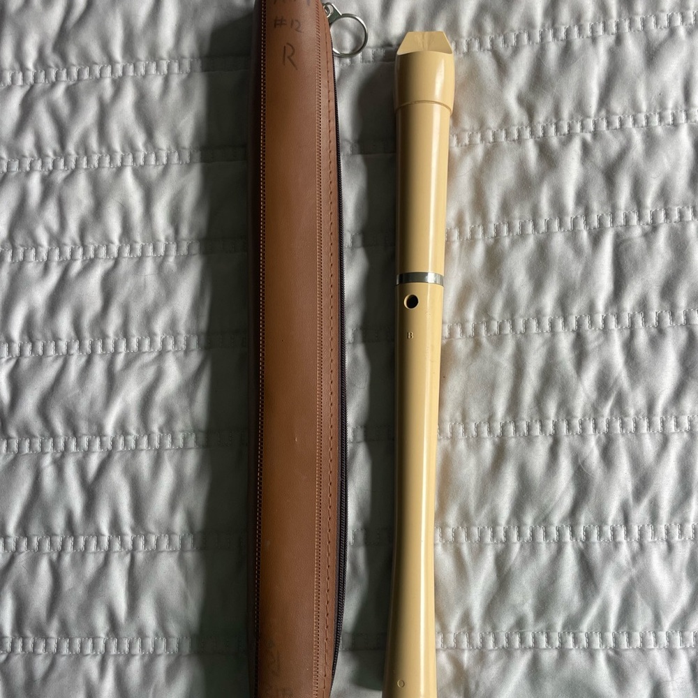 Tudor Recorder - Picture 2 of 5